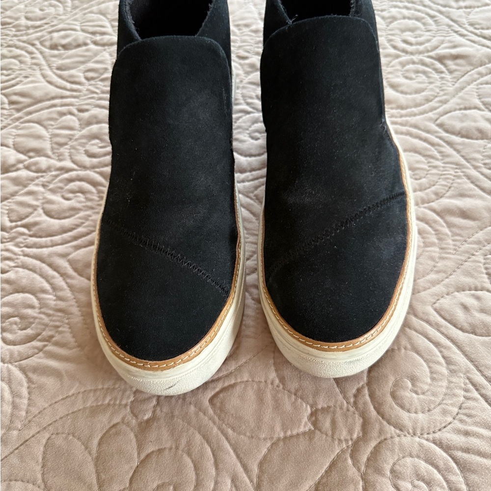 Toms Black Ankle Boots
